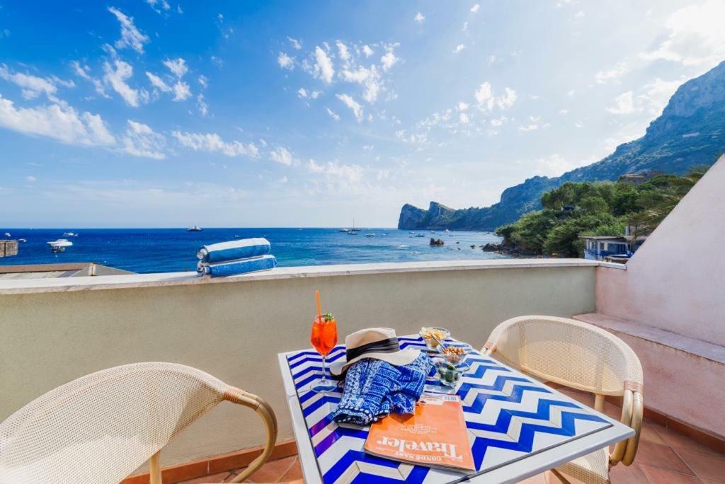 Lo Scoglio Ξενοδοχείο Marina del Cantone Εξωτερικό φωτογραφία